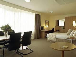 Mercure Sydney Parramatta Rosehill