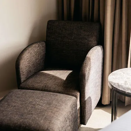 Mercure Sydney Parramatta Rosehill Exterior photo