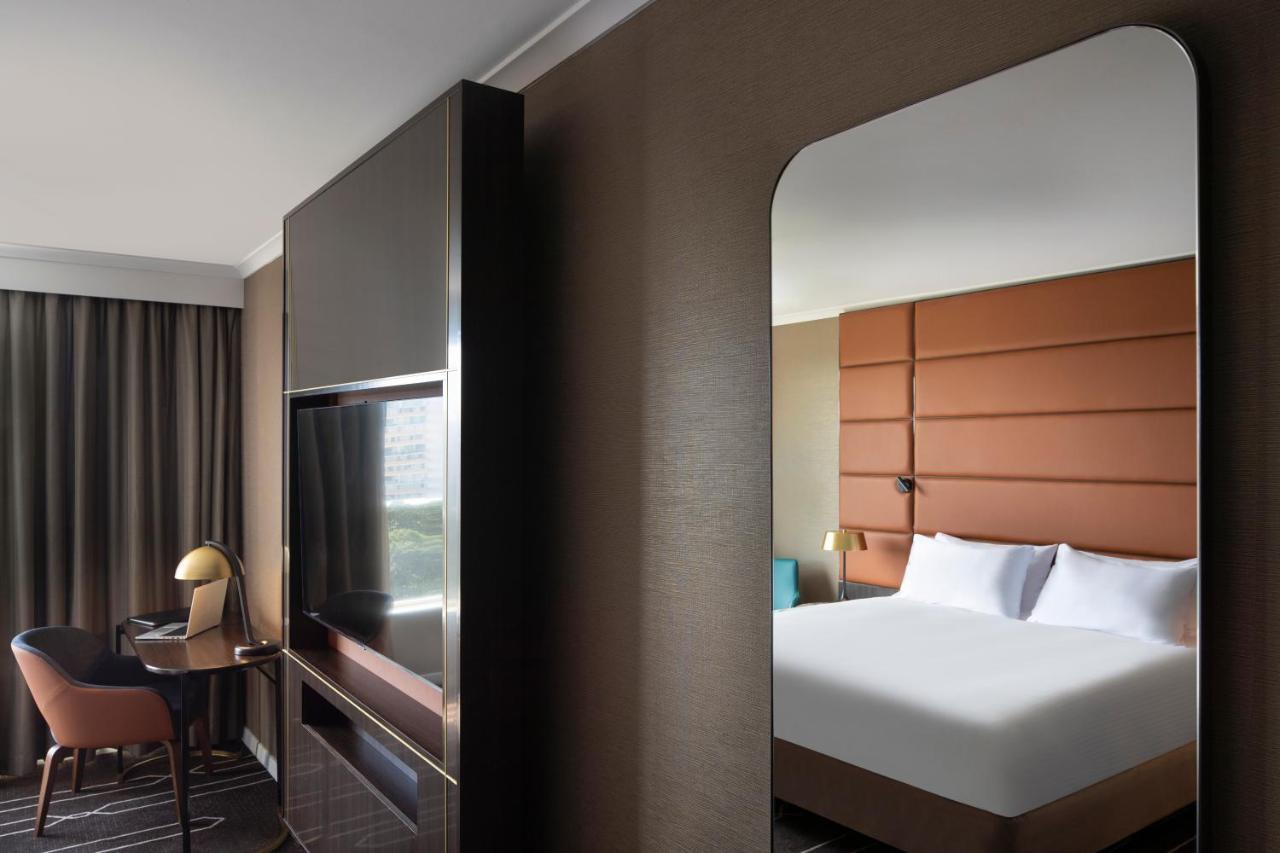 Mercure Sydney Parramatta Hotel 4*