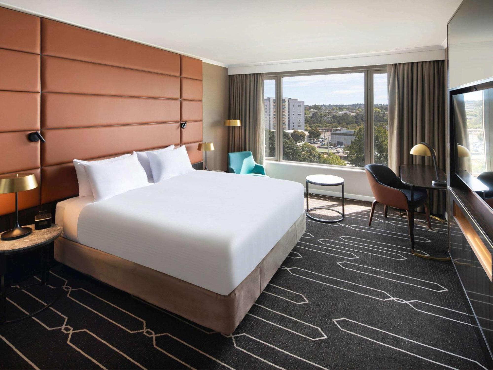 Mercure Sydney Parramatta Rosehill