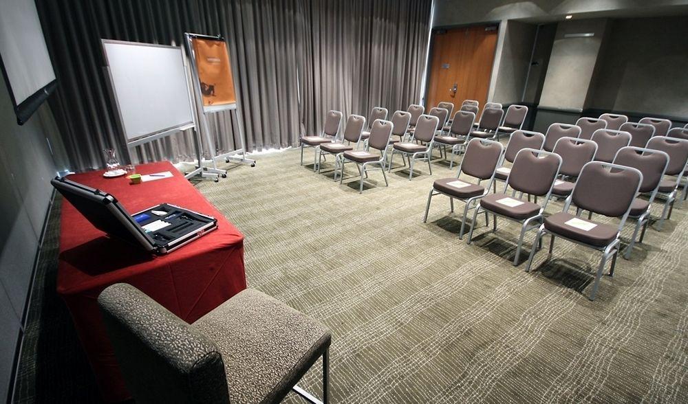 Hotel Mercure Sydney Parramatta 4*