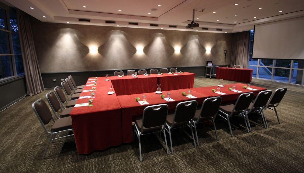 Mercure Sydney Parramatta Rosehill