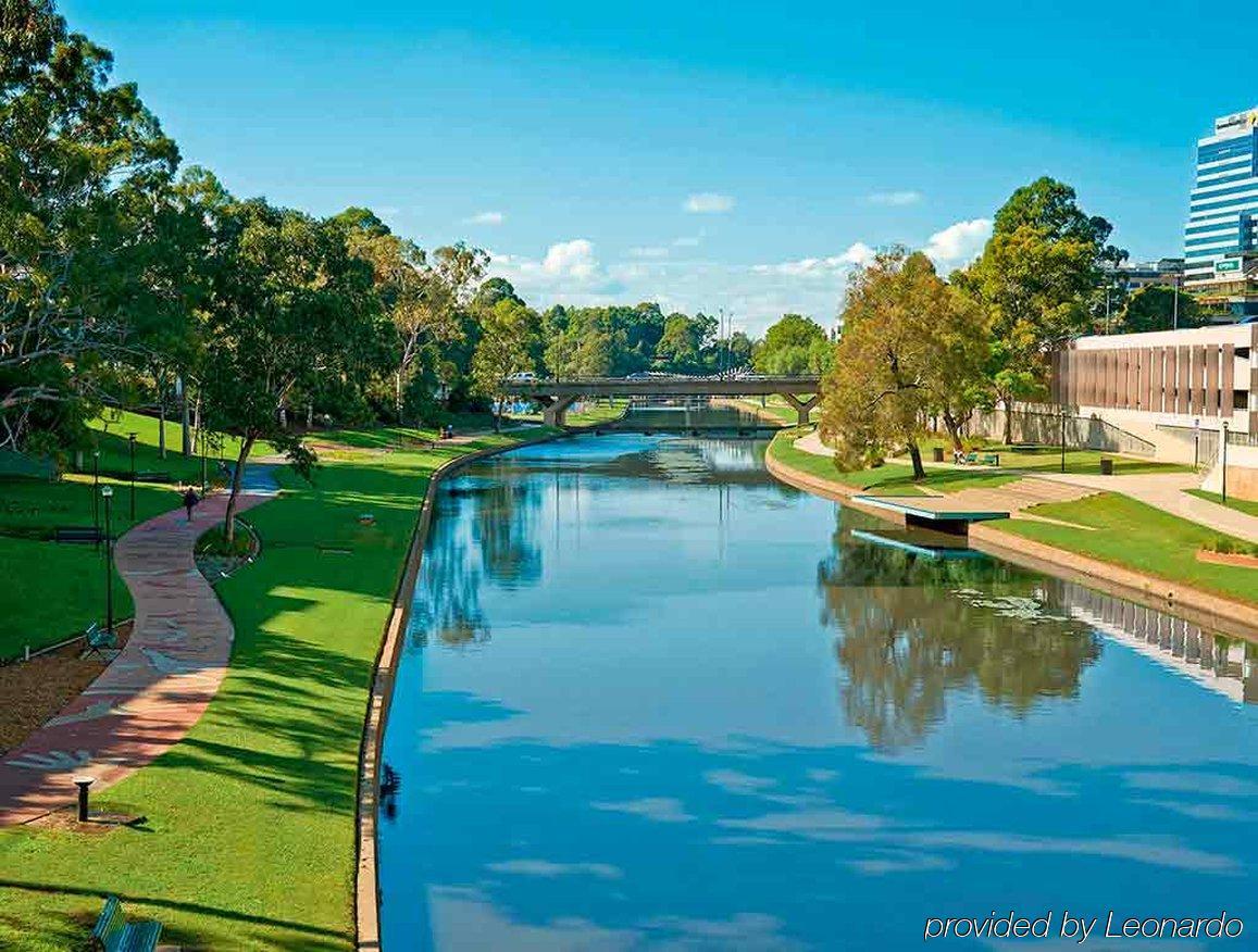 Mercure Sydney Parramatta