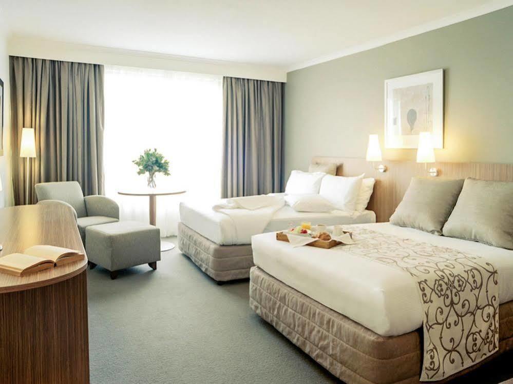 Mercure Sydney Parramatta